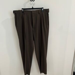 Men’s Haggar dress pants.